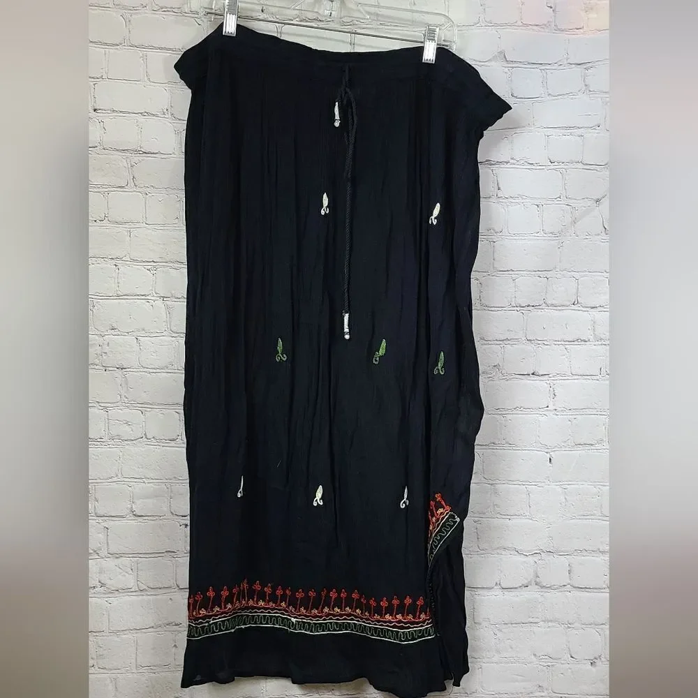 Roaman's Embroidered Black Crepe Broomstick Skirt Midi Maxi Long Peasant Vintage